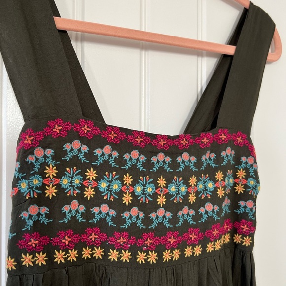 NATURAL LIFE Dresses & Skirts - NWT Natural Life Chocolate Maxi Dress with Side Slits & Embroidered Bust